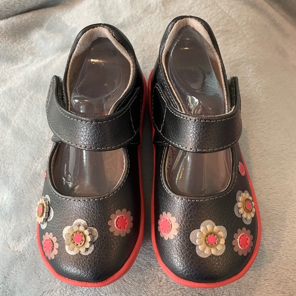 Pediped Grip’n Go Pewter & Pink Dress Shoes with Floral Design